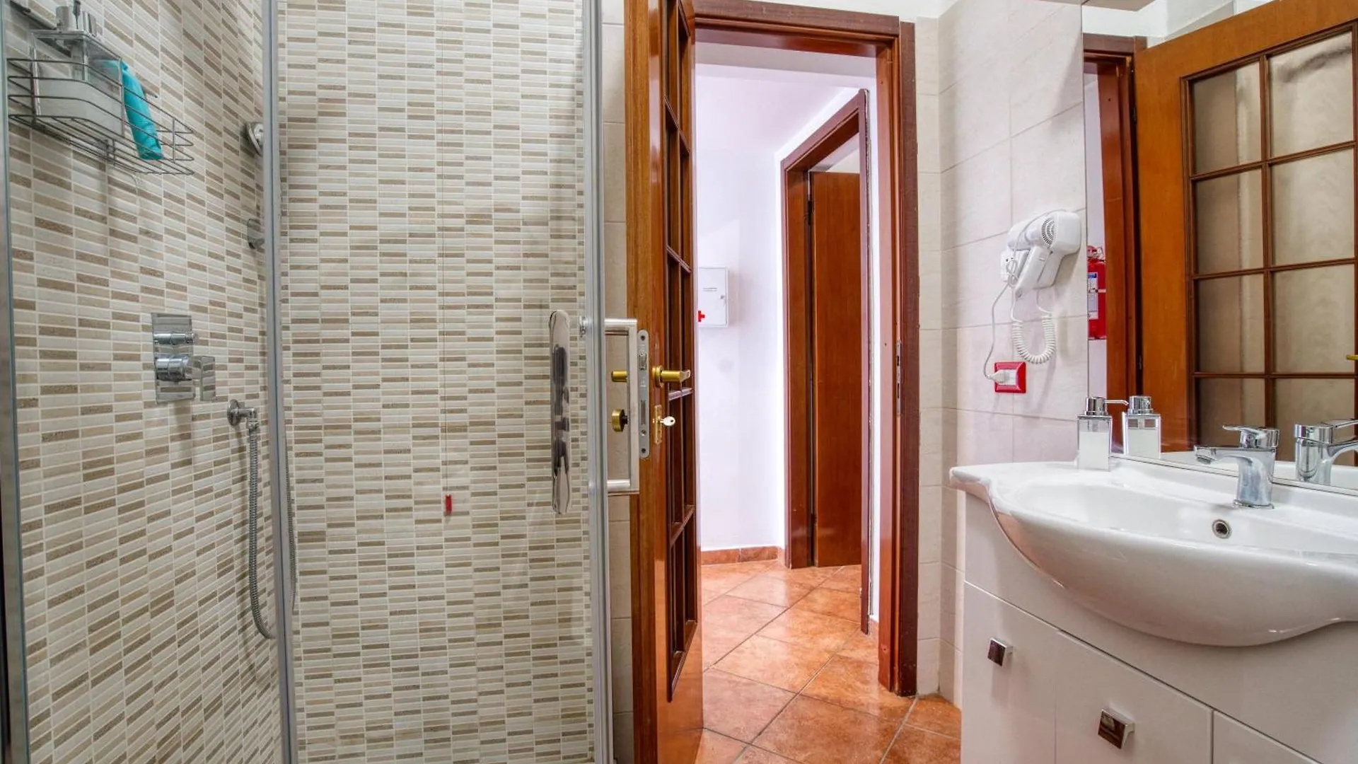 아파트 Dieghouse - Monolocale Con Cortile In Corte Lombarda Vicino Al Centro 몬차