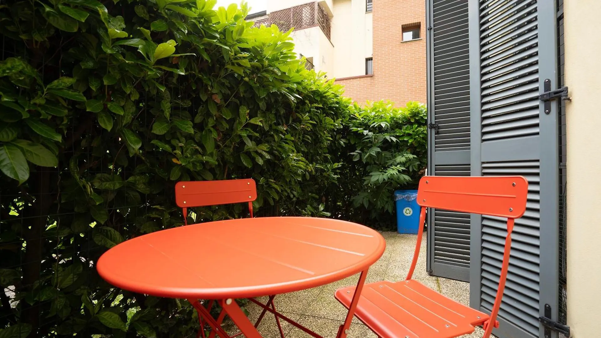 Dieghouse - Monolocale Con Cortile In Corte Lombarda Vicino Al Centro 몬차 아파트