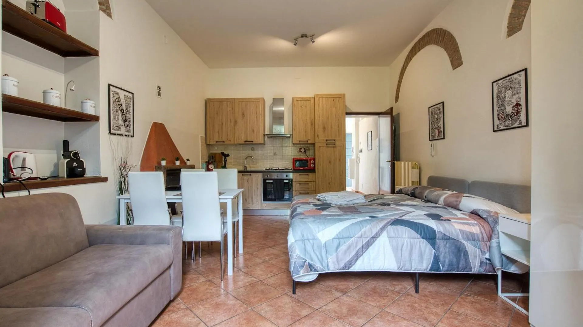 Dieghouse - Monolocale Con Cortile In Corte Lombarda Vicino Al Centro Monza 0*,