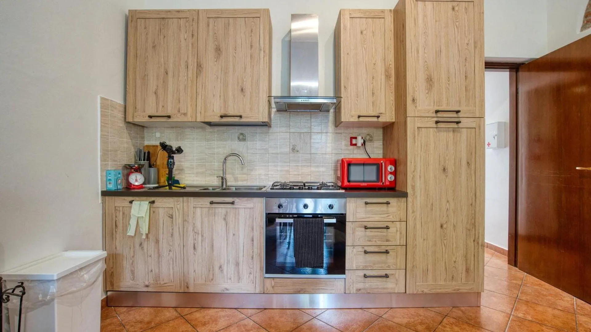 Dieghouse - Monolocale Con Cortile In Corte Lombarda Vicino Al Centro Monza